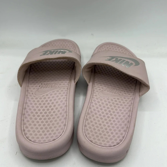 women's particle rose & silver Nike Benassi JDI slides size 8 - Picture 3 of 5